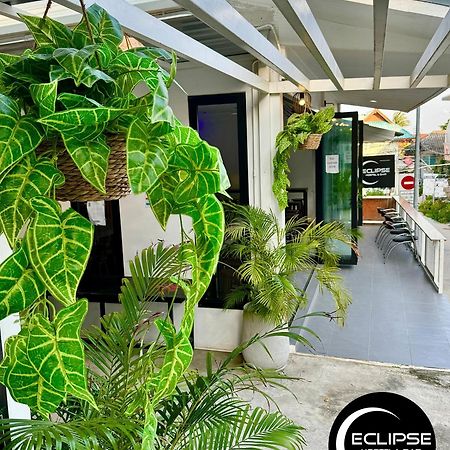 Eclipse Hostel And Bar Хаад Рин Экстерьер фото
