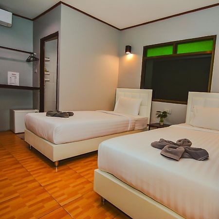 Eclipse Hostel And Bar Хаад Рин Экстерьер фото