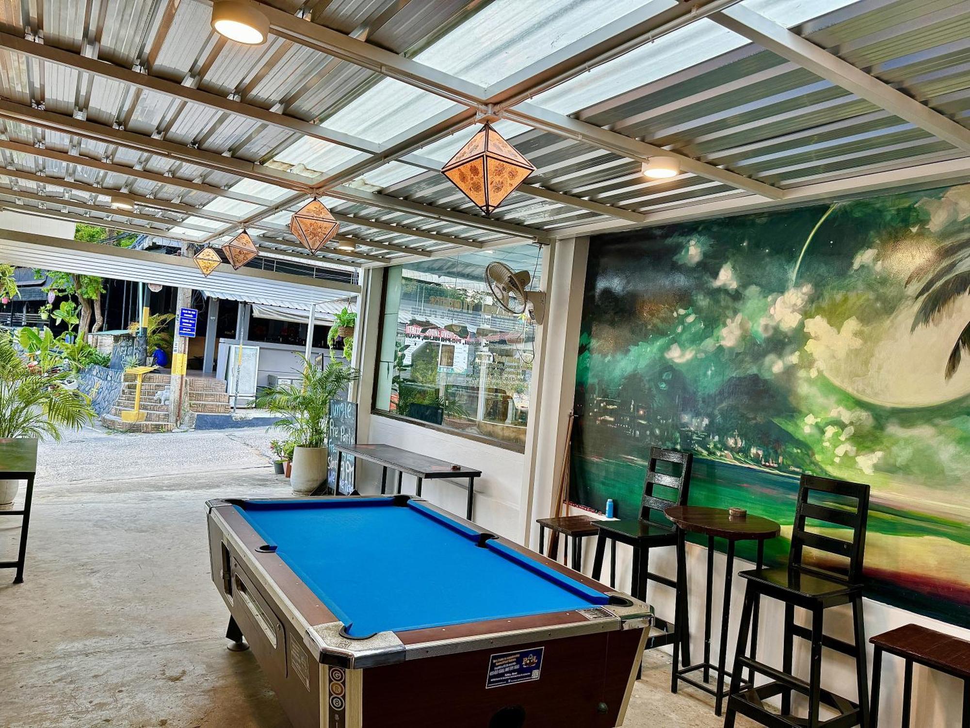 Eclipse Hostel And Bar Хаад Рин Экстерьер фото